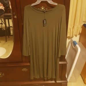 Olive green dress from express with grommet lace s